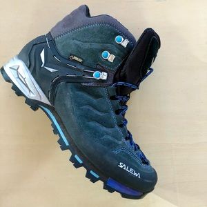 Salewa wm’s Mountain Trainer hiking boots